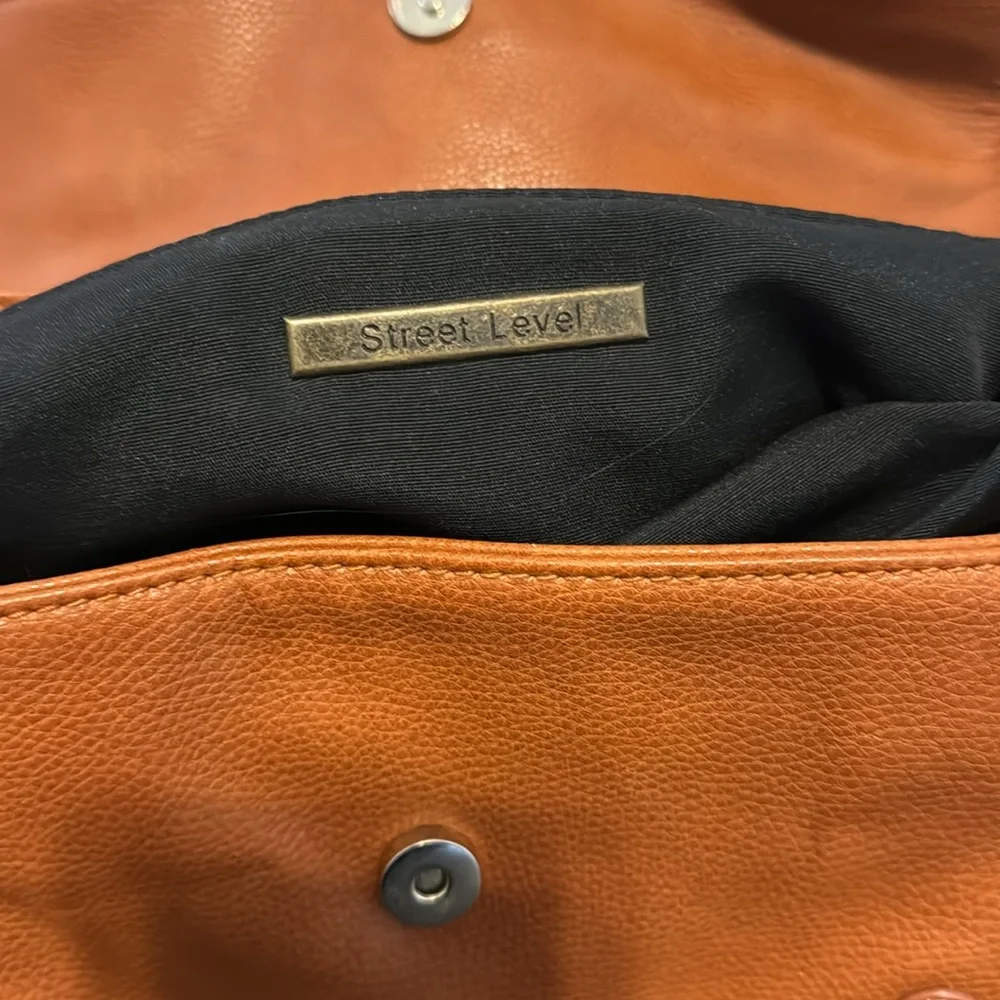 Street level messenger bag brown leather suede - Picture 5 of 8